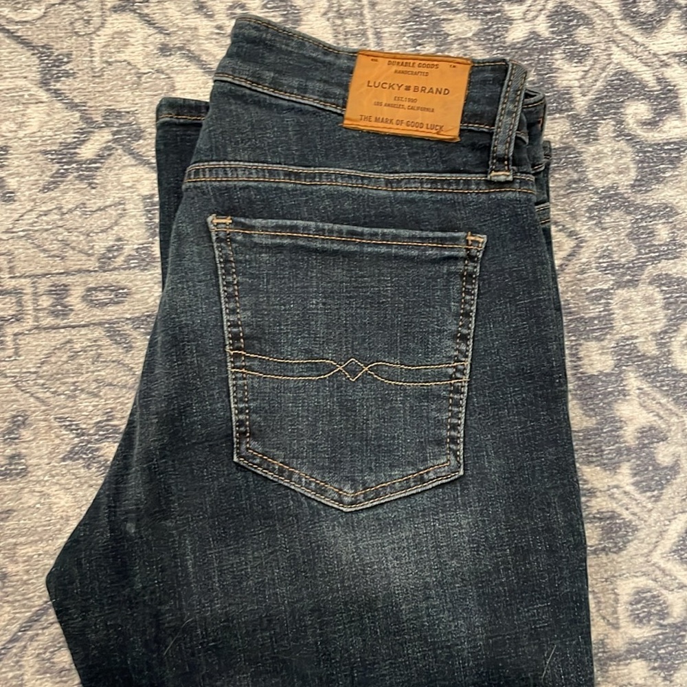 Lucky Brand Sweet Boot Jeans - Picture 3 of 8